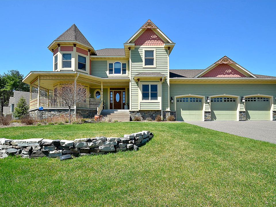 1st image of 3898 Paradise Ave N