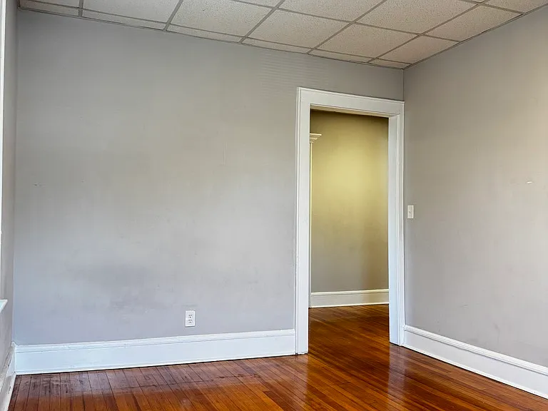 415 W Elm St #5 — Photo 7