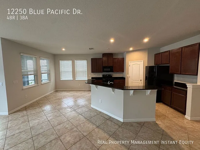 12250 Blue Pacific Dr — Photo 9