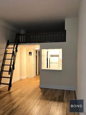 Rented by Bond New York | media 8