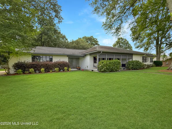 4776 Terry Rd, Jackson, MS 39212