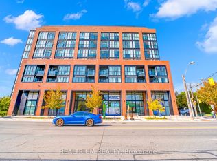 2300 Saint Clair Ave W #528, Toronto, ON M6N0B3