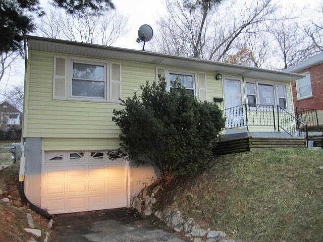1st image of 6924 Glenmore Ave