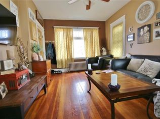 92 Lawrence St, Cranston, RI 02920