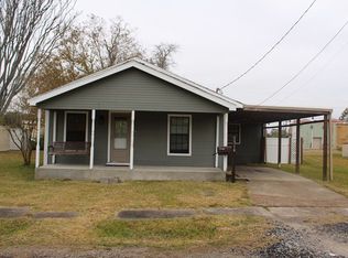 1310 Katie Ave, Port Neches, TX 77651