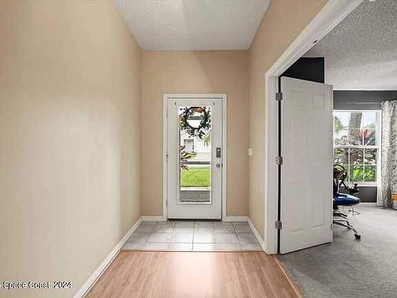 4th image of 3997 Mount Carmel Ln