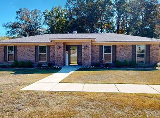 9743 Sunview Dr, Semmes, AL 36575