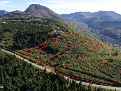 12660 Glen Alps Rd, Anchorage, AK, 99516