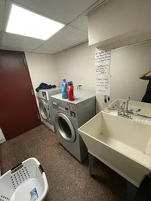 Rented by Bond New York | media 17