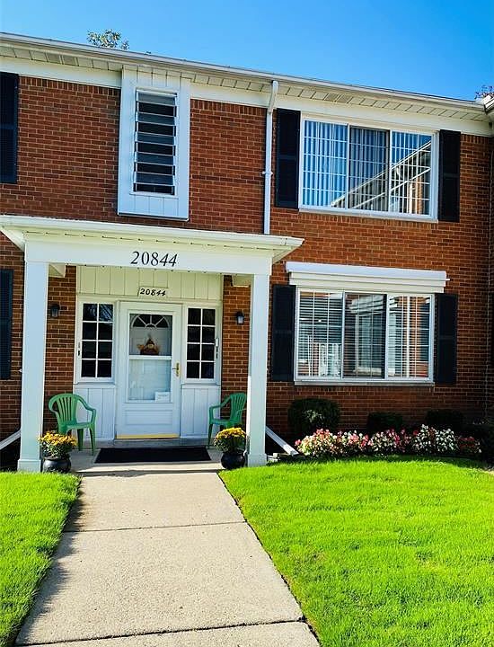 1st image of 20844 Wildwood Dr