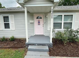1215 Carol Dr, Shawnee, OK 74804