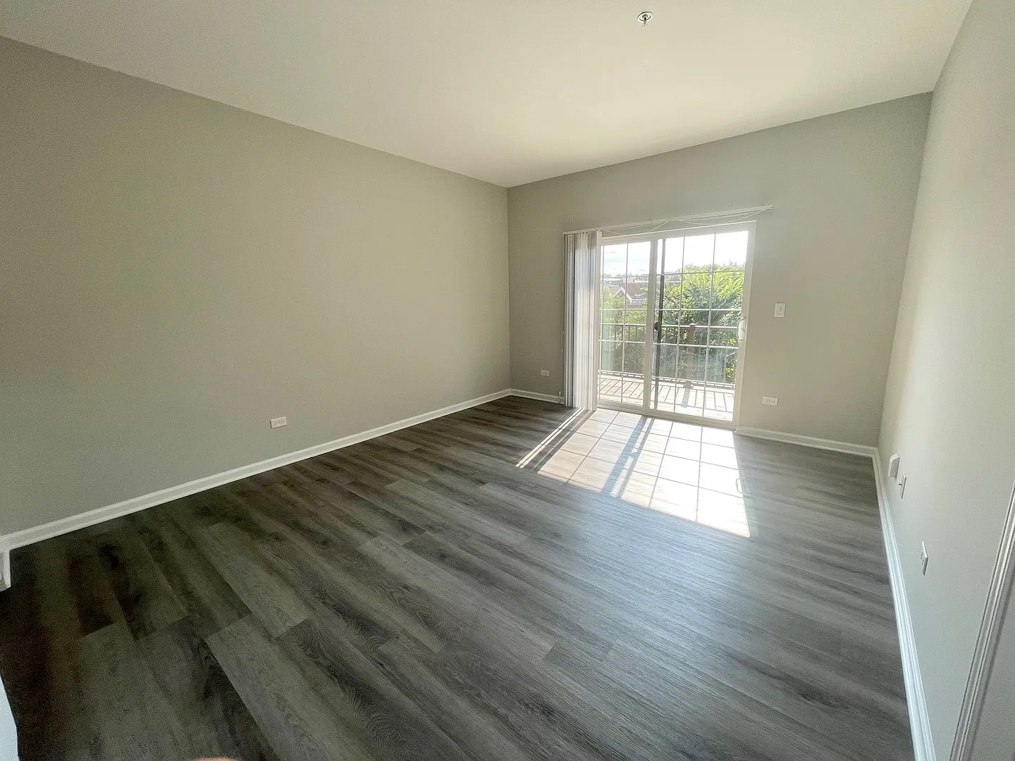 1 bed, 736 sqft, $1,625 — Photo 4