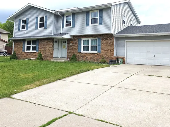 7538 S 75th St, Franklin, WI 53132