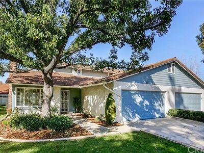60 Dearborn Cir, Redlands, CA, 92374