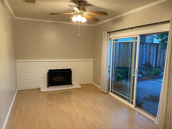 3rd image of 1673 Ardenwood Dr