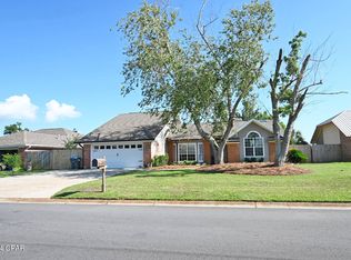 194 Derby Woods Dr, Lynn Haven, FL 32444