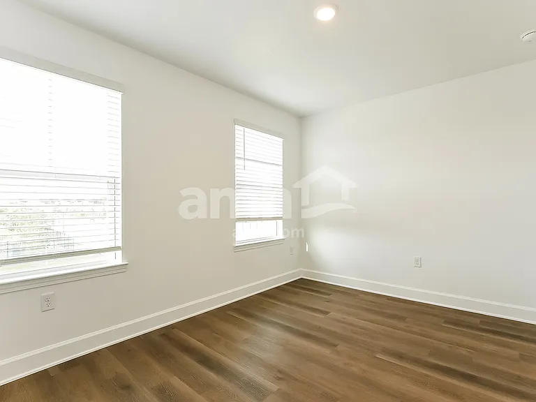2715 Radha Way — Photo 13
