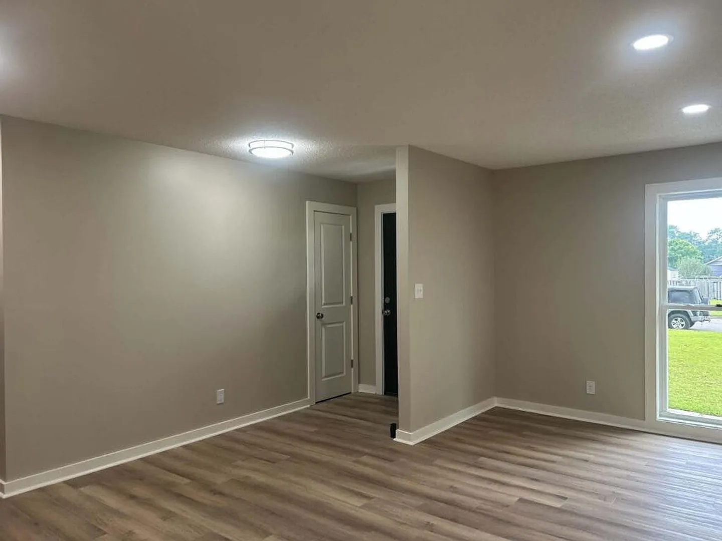 1804 Azure Drive Dothan, AL 36303 — Photo 2