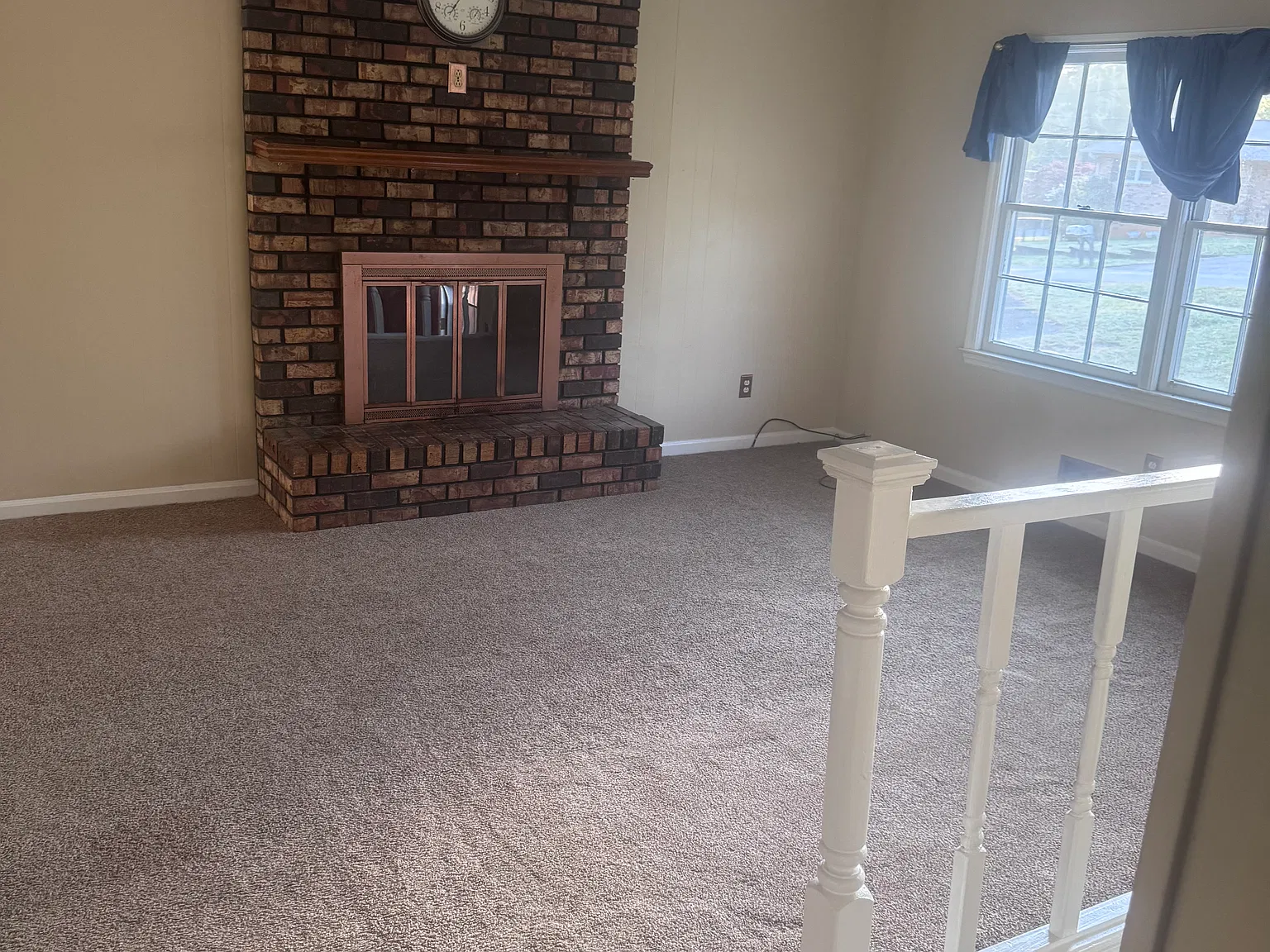3 bed, 2.5 bath, 1800 sqft, $1,400 — Photo 4