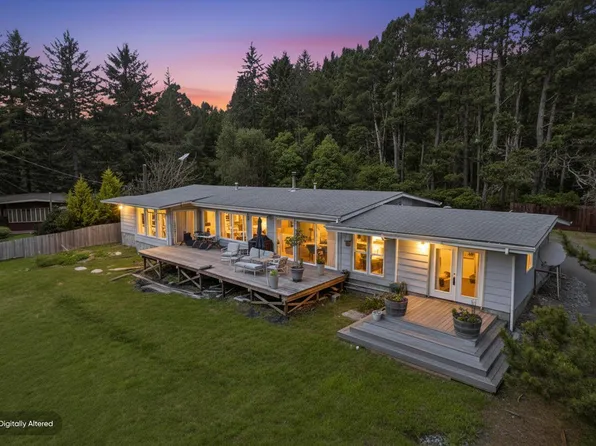 800 Westgate Dr, Trinidad, CA 95570