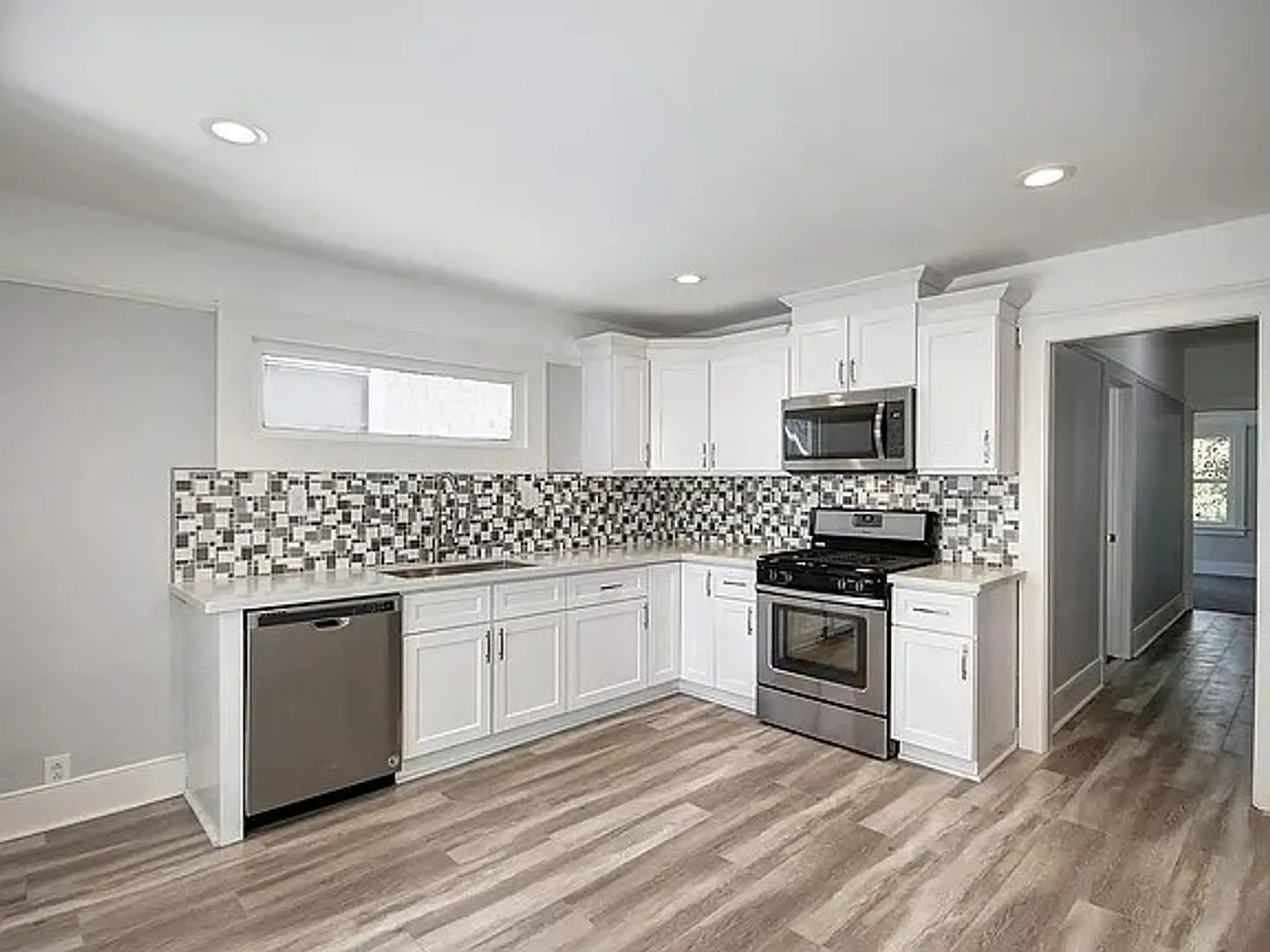 Gorgeous 2 bedroom in Amazing downtown location — Photo 4