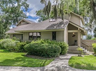 2020 Bluff Villas Rd, Saint Helena Island, SC 29920