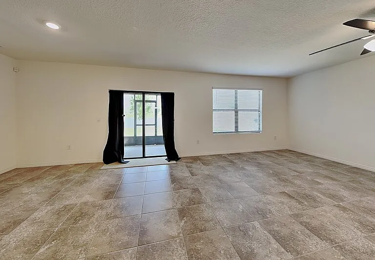 3641 Peony Ct SE — Photo 10