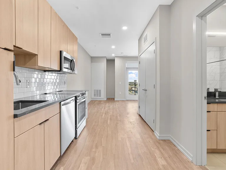 The Keystone Apartments — Photo 59
