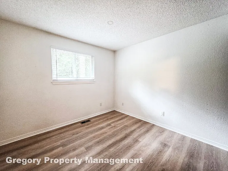 19044 NE 165th Pl — Photo 18