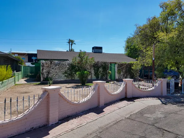 2601 N 51ST Street, Phoenix, AZ 85008