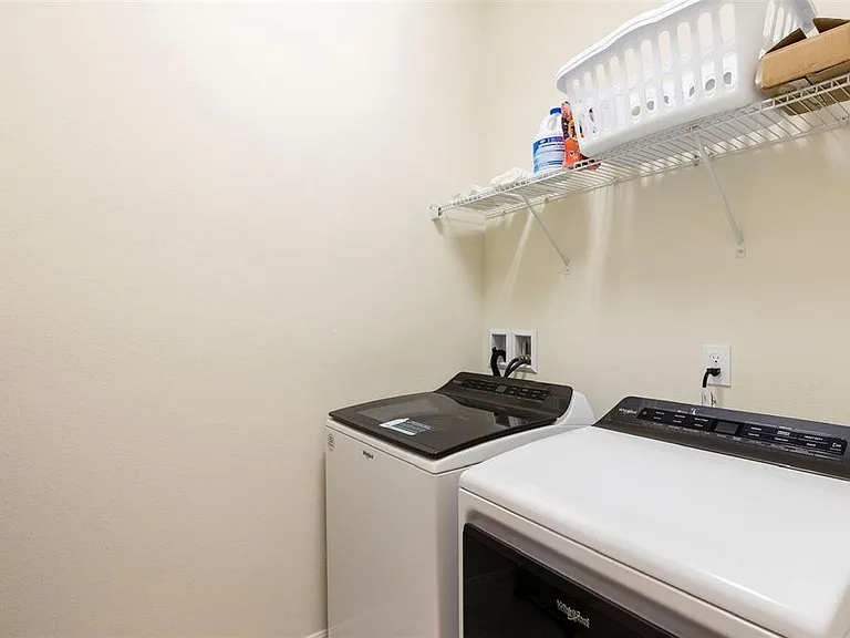 7195 Oakmoss Loop — Photo 25