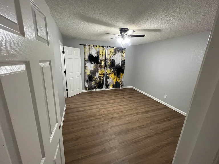 4856 E University Ave #102 — Photo 4