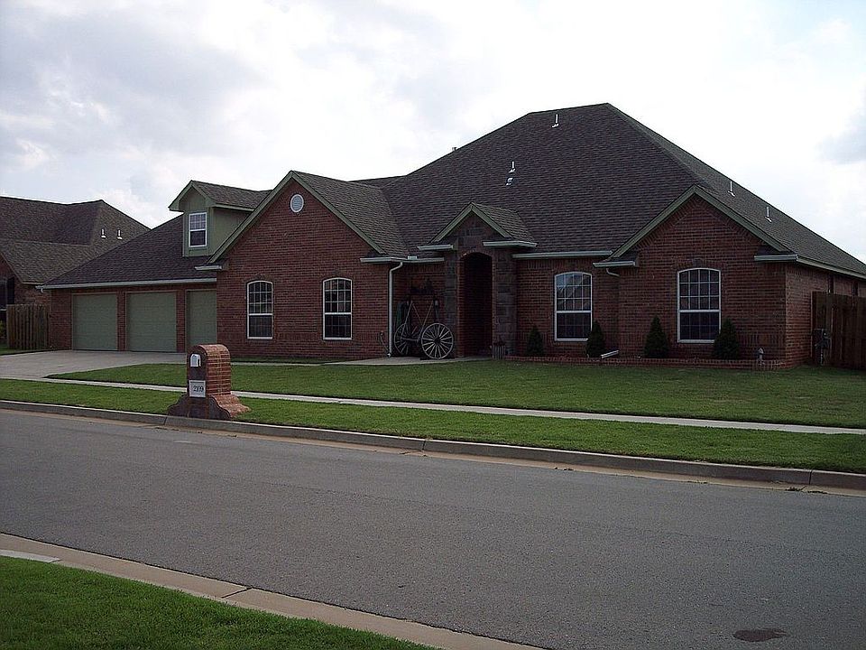 Nice curb appeal