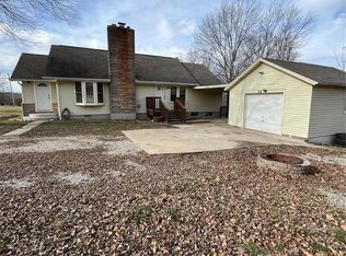 102 Redbud Rd, Dixon, MO 65459