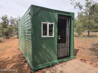 61 W Raney Rd, Ash Fork, AZ 86320