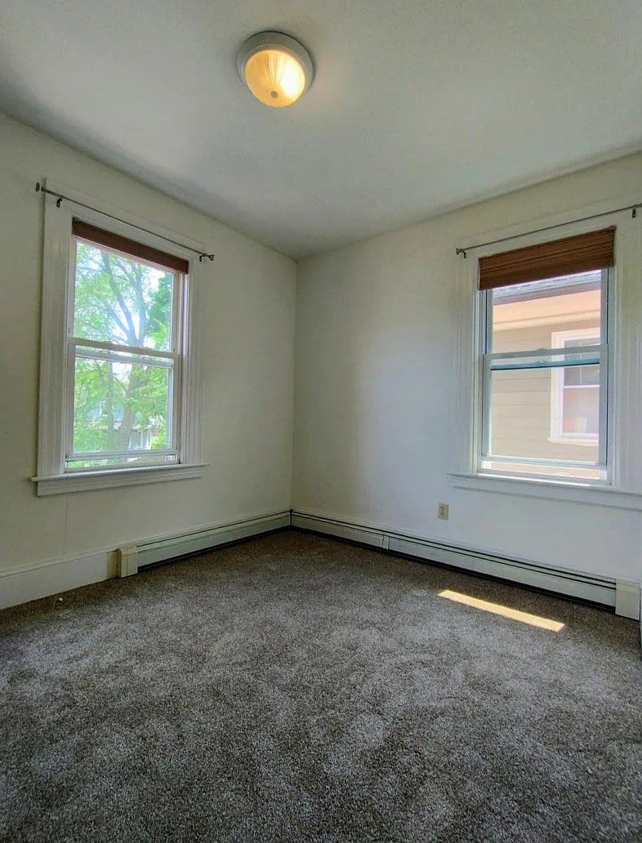 Building Photo - 153 Ivy St #2