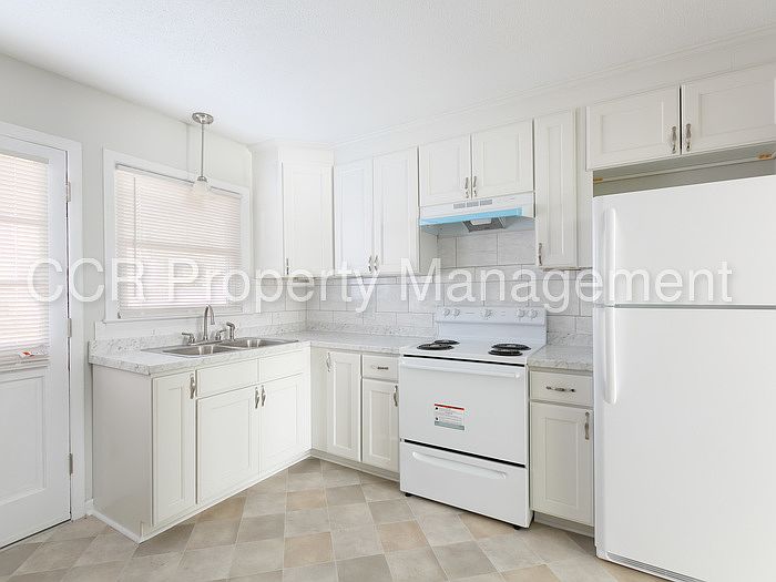 1st image of 302 Grafton Ave