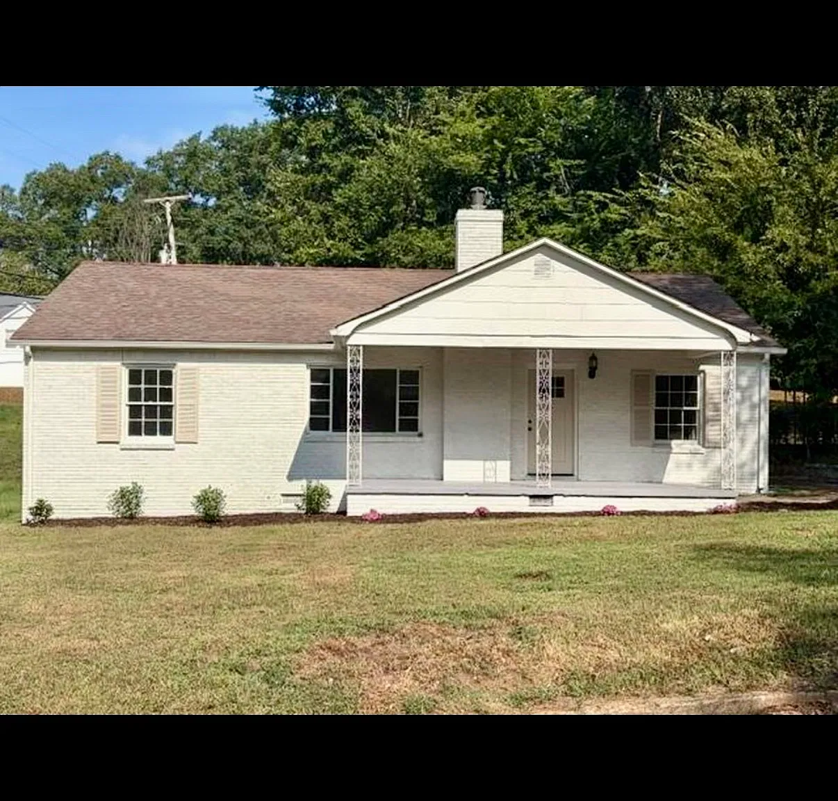 3 bed, 1426 sqft, $1,295 — Photo 1