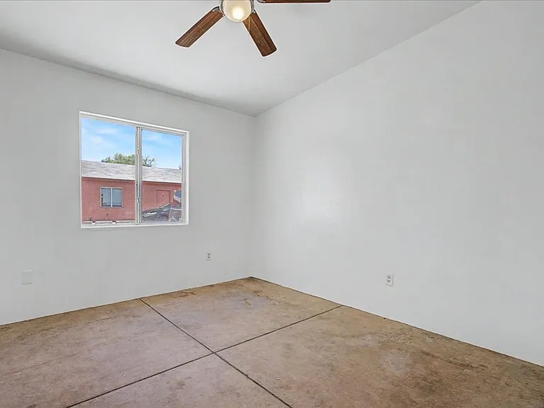 81 E Laguna St #1 & 2 — Photo 14