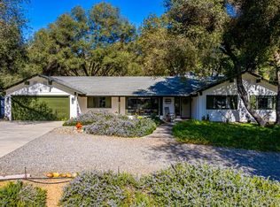 49963 Meadowview Dr, Oakhurst, CA