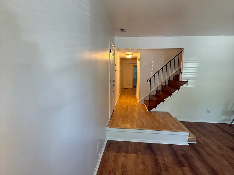 19 Fawnhollow Ct — Photo 11