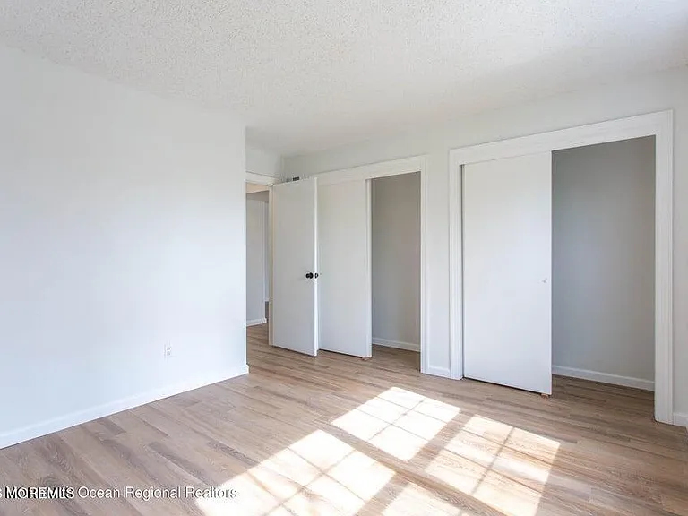 78 Diane Dr — Photo 13