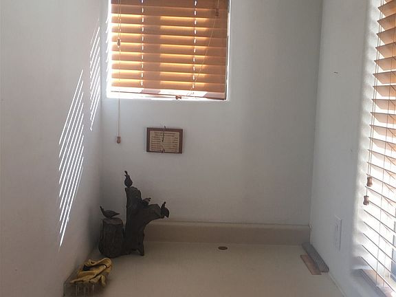 5th image of 13699 S Avenue 14 E #1/2