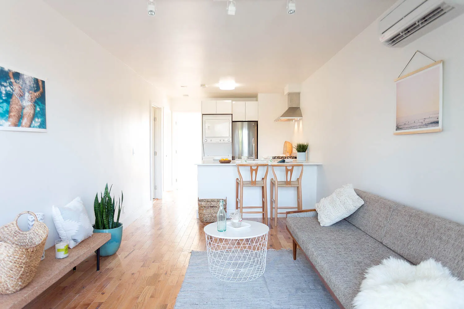 2 bed, 695 sqft, $2,500 — Photo 4
