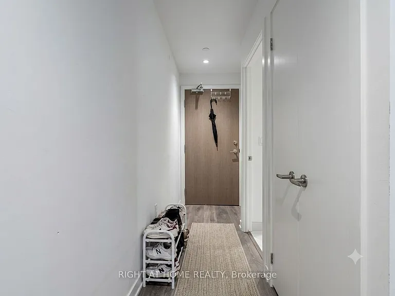 20 Richardson St #3106 — Photo 6