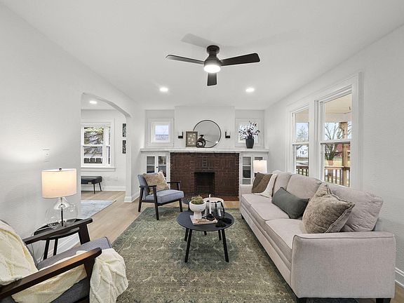 4th image of 2712 Eakin Rd