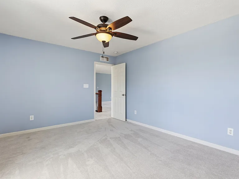 12250 Eddington Pl — Photo 32