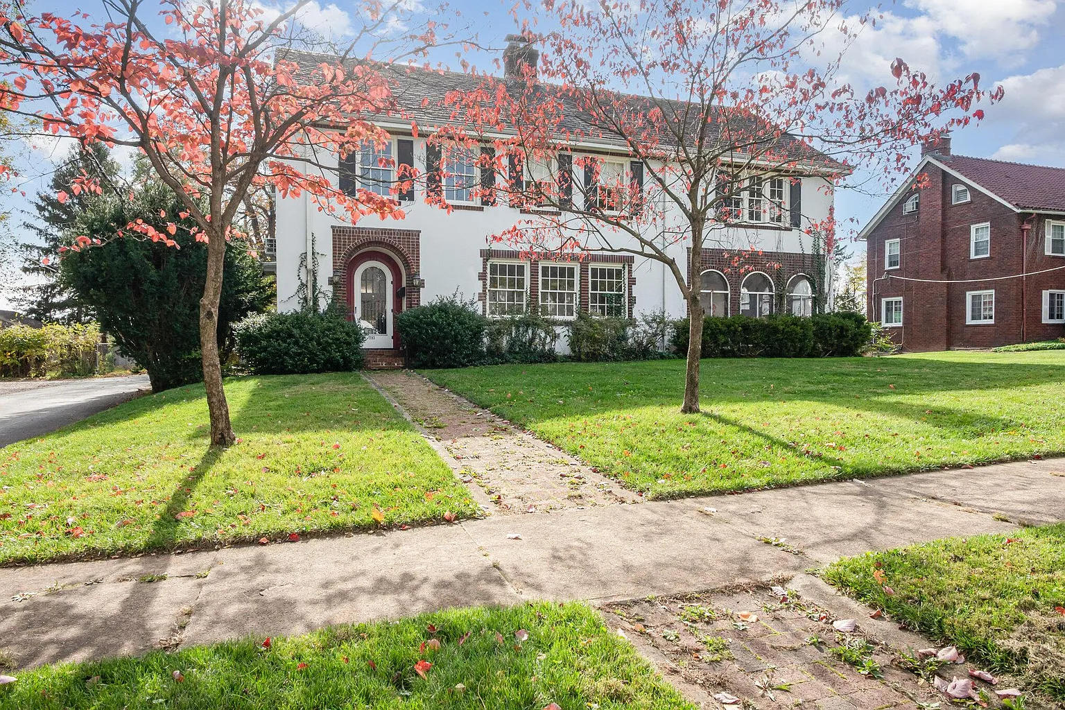 293 Merchant St photo 1