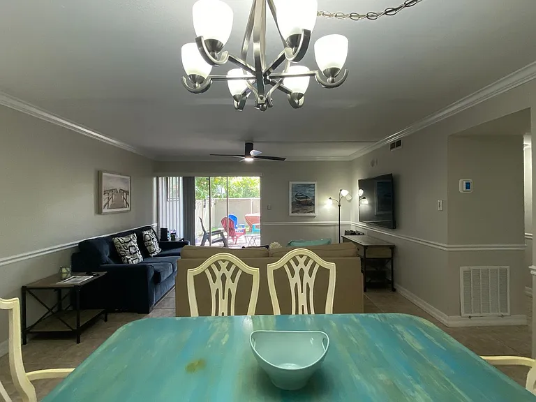 3350 S Osprey Ave #103A — Photo 5