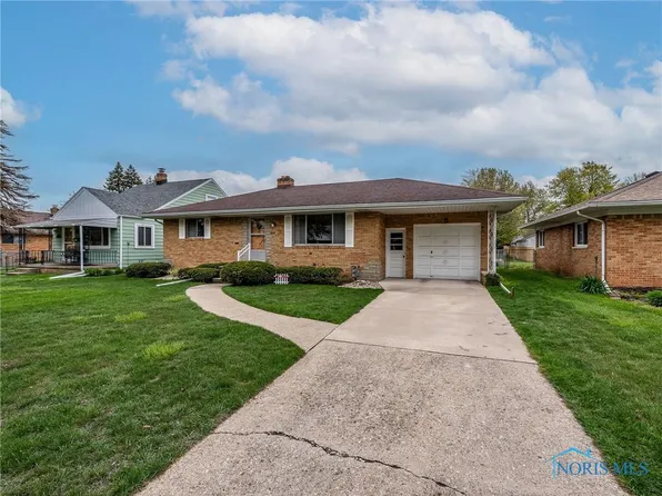 603 Sandralee Dr, Toledo, OH 43612